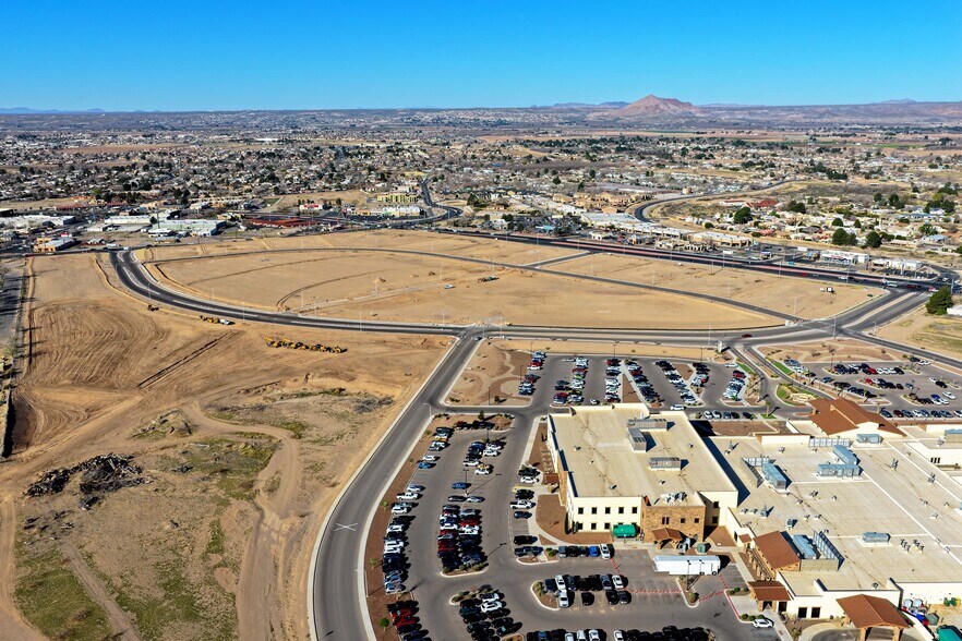 More Photos Of 2700 N Main St, Las Cruces Land For Sale