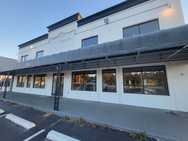 Primary Photo Of 9539 US Highway 98 W, Destin Freestanding For Sale