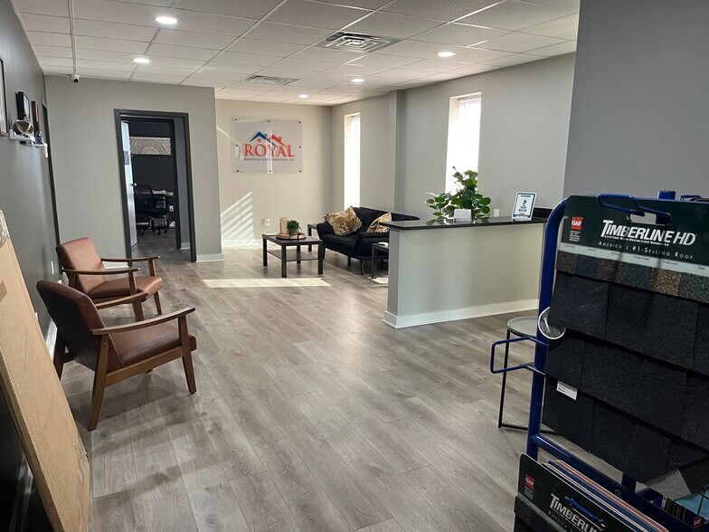 More Photos Of 3983 Homewood Rd, Memphis Office For Sale