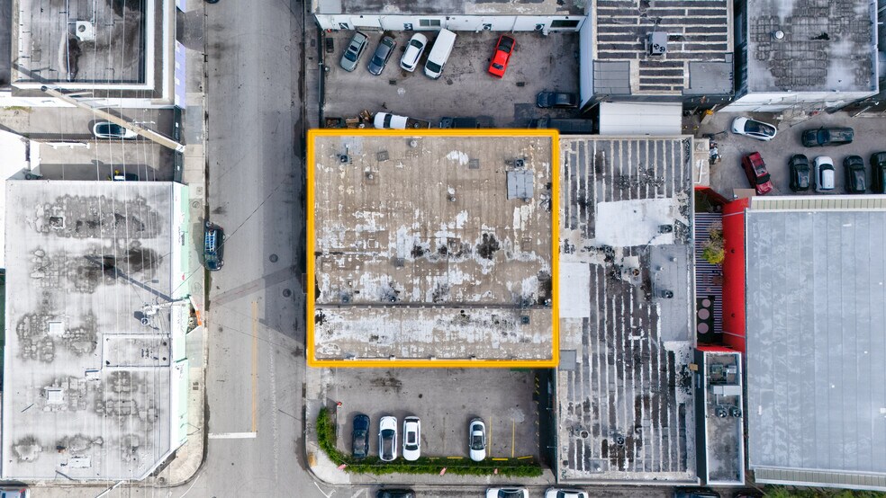 More Photos Of 2041-2045 NW 1st Ave, Miami Light Manufacturing For Lease