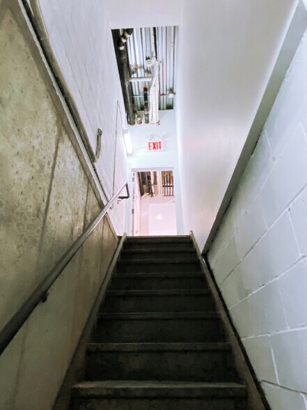 More Photos Of 2147 Second Ave, New York Apartments For Lease