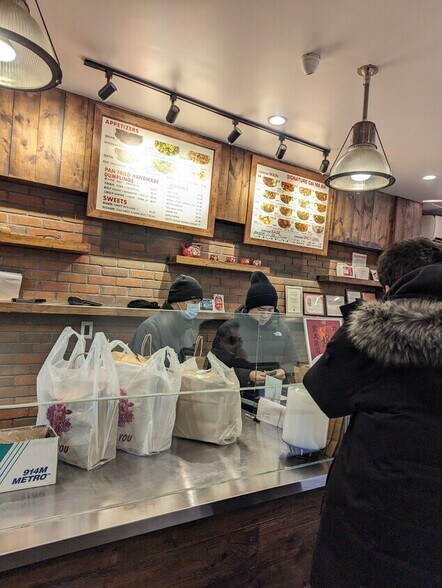 More Photos Of 132 13th st, New York General Retail For Lease