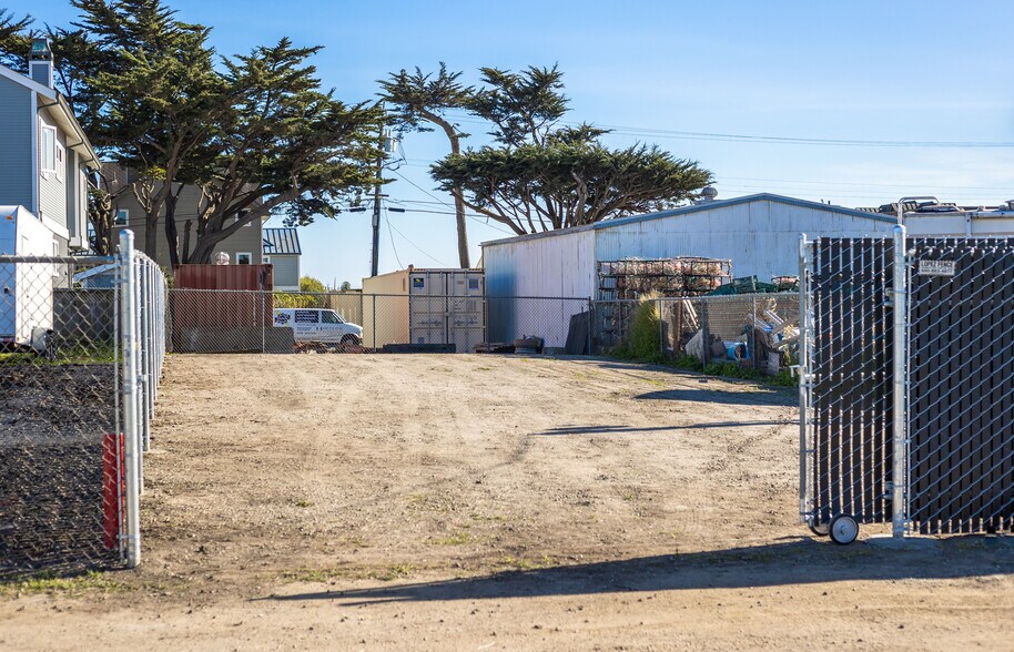 More Photos Of 339 Princeton Avenue, Half Moon Bay Land For Lease