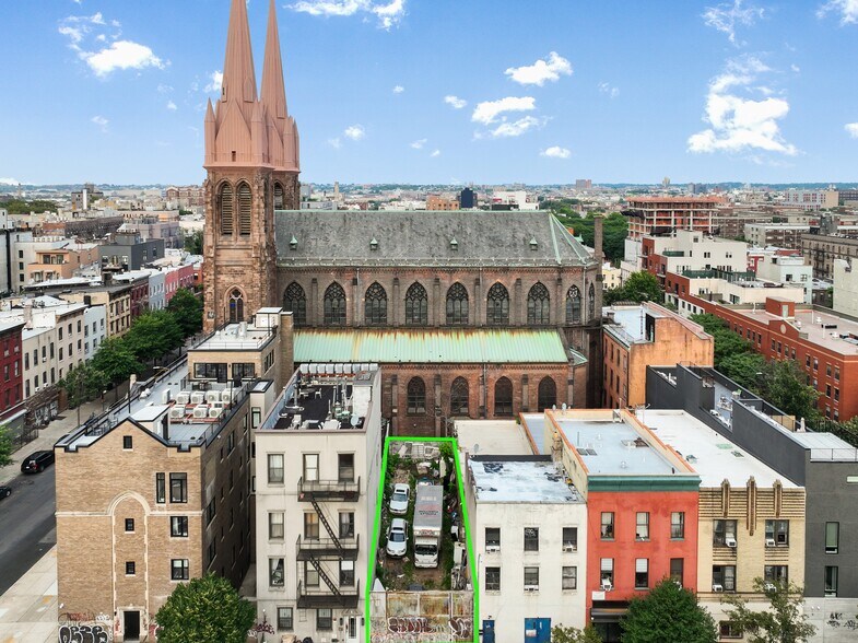 More Photos Of 126 Manhattan Avenue ave, Brooklyn Land For Sale
