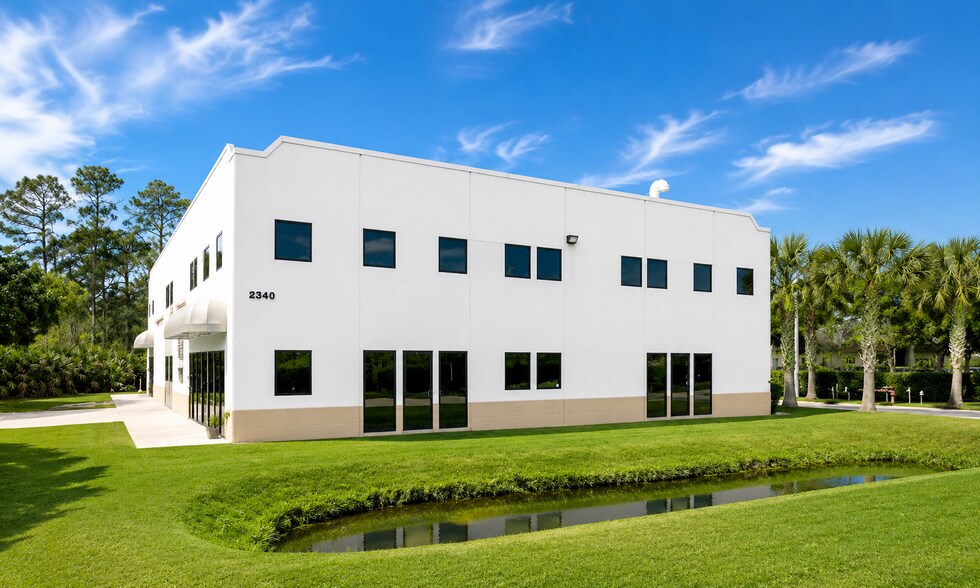 More Photos Of 2340 SW Poma Dr, Palm City Light Manufacturing For Sale