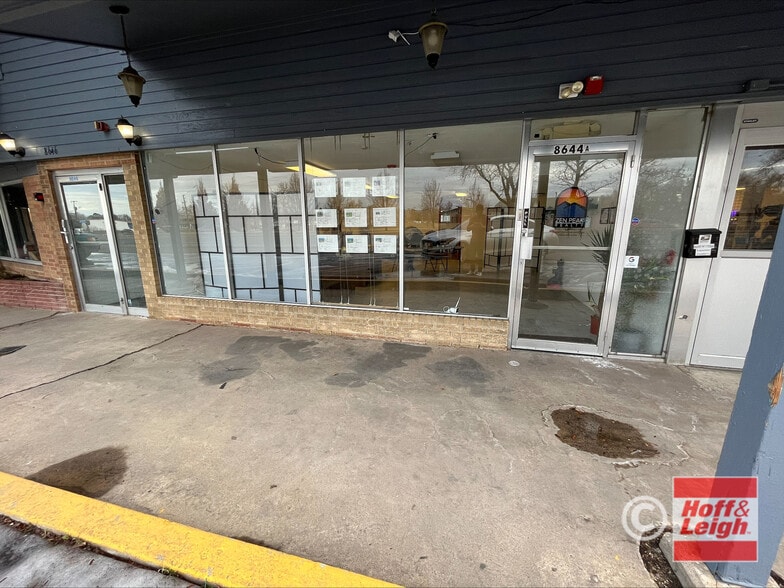 More Photos Of 8646 W Colfax Ave, Lakewood Freestanding For Lease