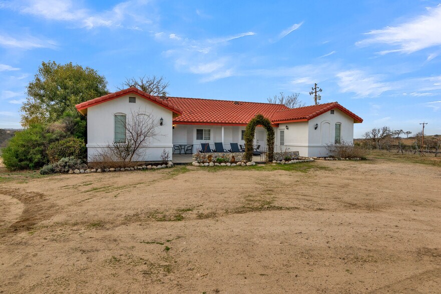 More Photos Of 4295 Union Rd, Paso Robles Winery Vineyard For Sale