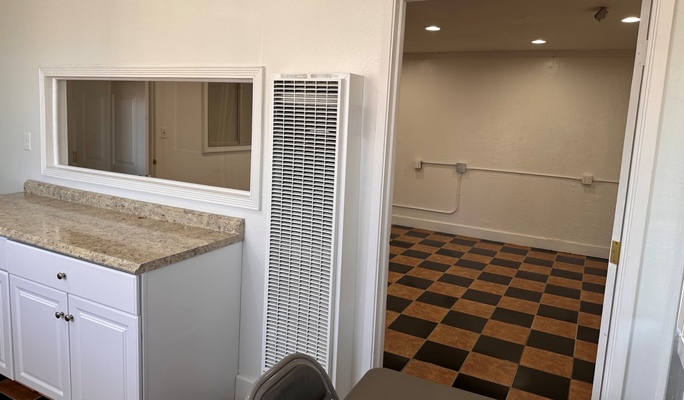 More Photos Of 350 N Montgomery St, San Jose Unknown For Lease