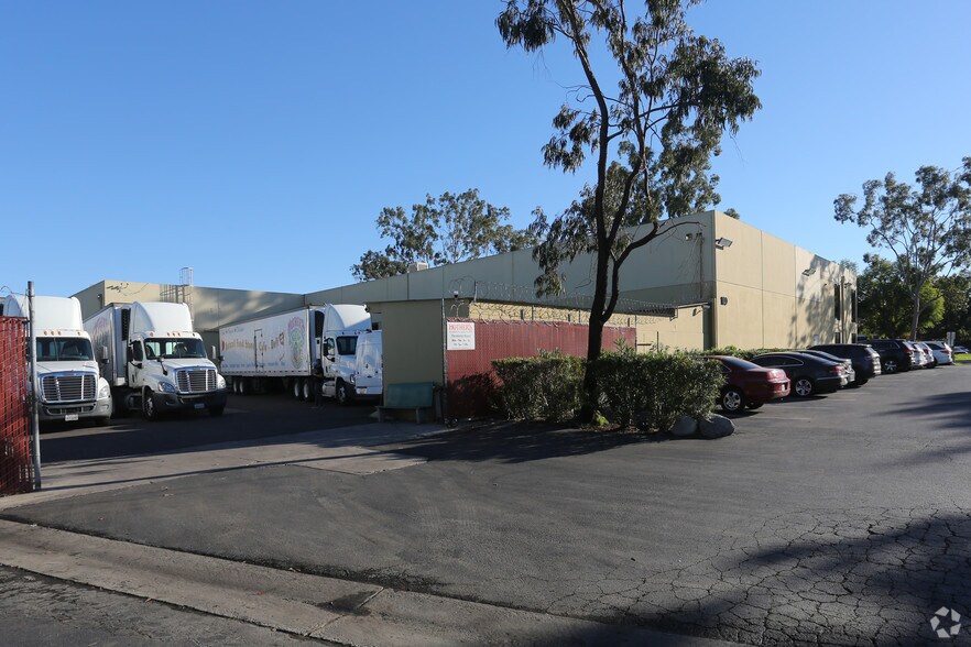 More Photos Of 100-102 Kalmus Dr, Costa Mesa Warehouse For Sale