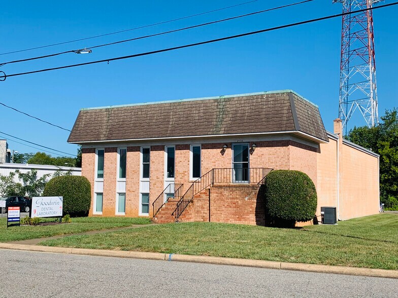 Primary Photo Of 2110 Maywill St, Richmond Light Distribution For Lease