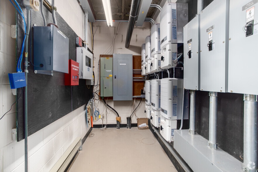 More Photos Of 135 Folly Mill Rd, Seabrook Office For Sale