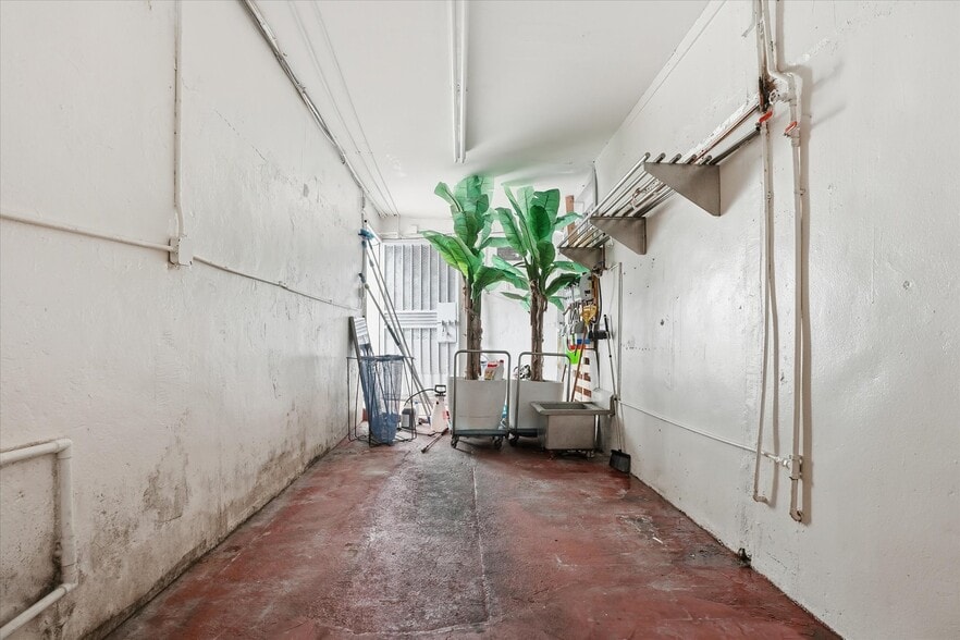 More Photos Of 45 NW 22nd Ave, Miami Restaurant For Sale