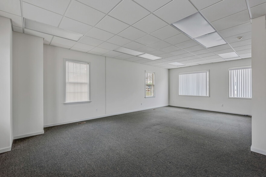 More Photos Of 1360 Montauk Hwy, Mastic Office For Sale