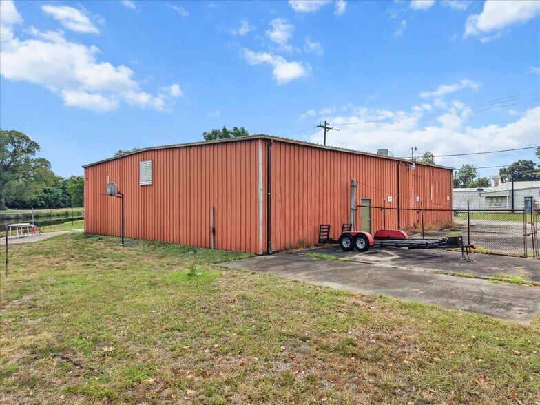 More Photos Of 704 W Shaw Ave, Pasadena Land For Sale