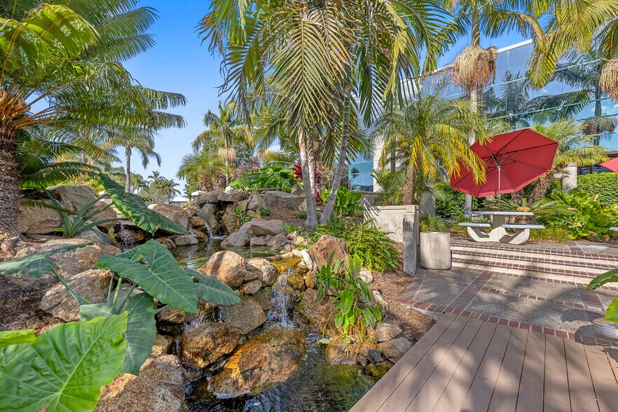 More Photos Of 5962 La Place Ct, Carlsbad Unknown For Lease