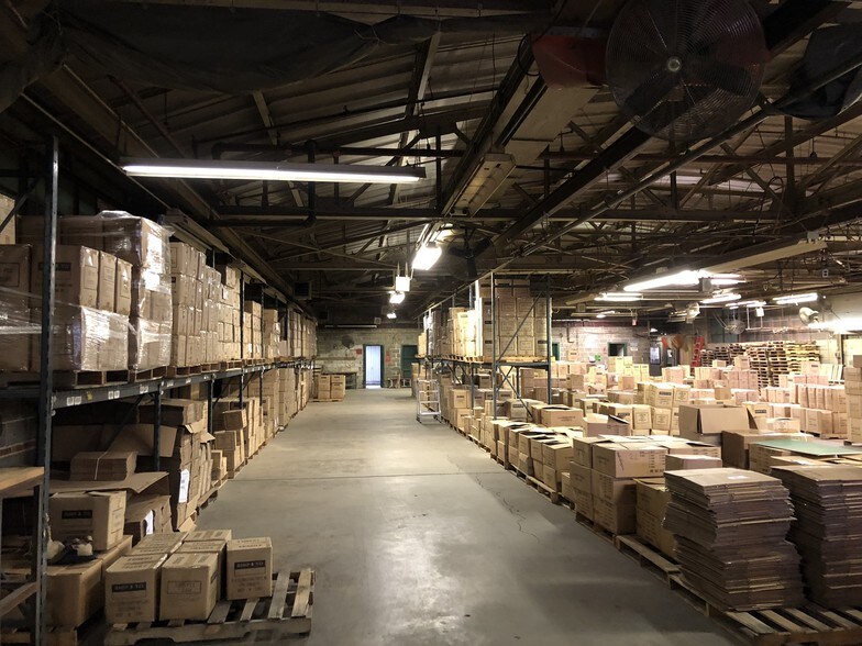 More Photos Of 100 Beecher Ave, Cheltenham Warehouse For Lease