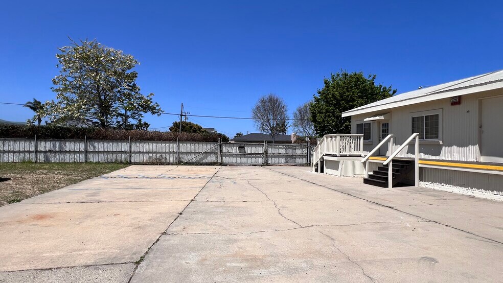 More Photos Of 414 N O St, Lompoc Industrial For Sale