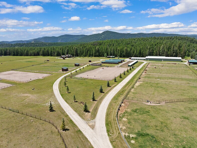 More Photos Of 555 Twin Bridges Rd, Whitefish Specialty For Sale