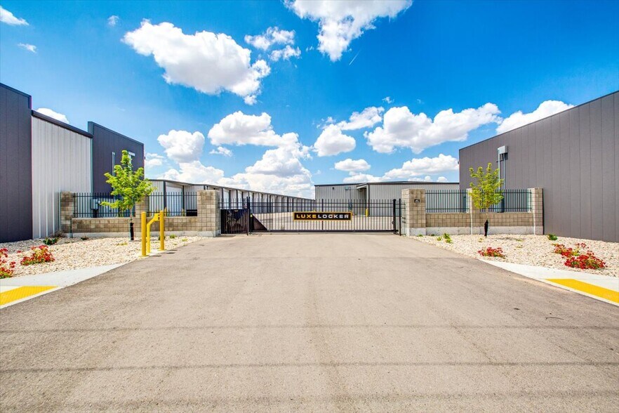 More Photos Of 501 Del Dr, Jerome Self Storage For Sale