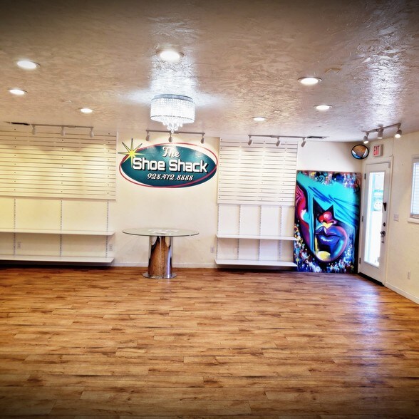 More Photos Of 905 S Beeline Hwy, Payson Freestanding For Sale