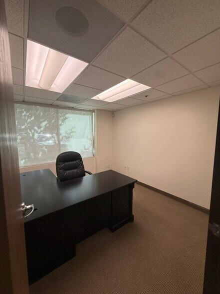 More Photos Of 15823 W Monte St, Sylmar Warehouse For Sale