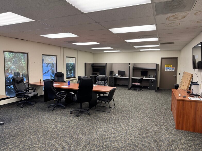 More Photos Of 350 Hatch Dr, Foster City Warehouse For Sale