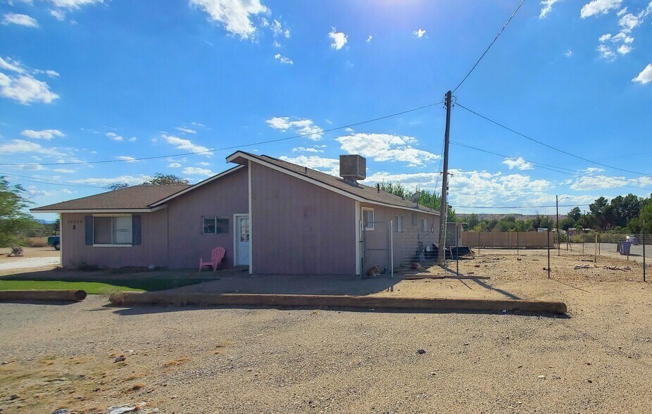 More Photos Of 19306 National Trails Hwy, Oro Grande Bar For Sale