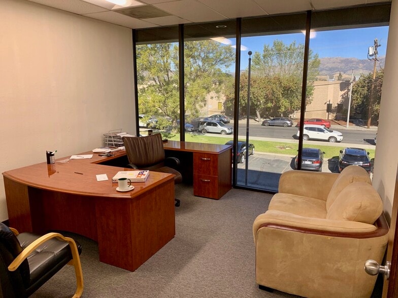 More Photos Of 21100 Superior St, Chatsworth Industrial For Lease