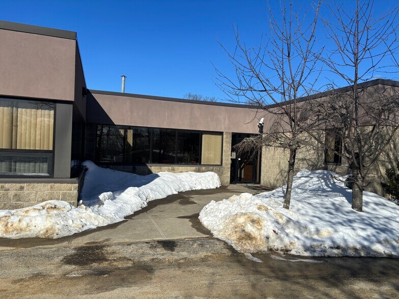 More Photos Of 112 Frank Mossberg Dr, Attleboro Office For Sale