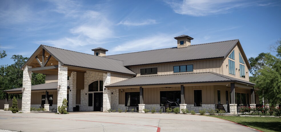 More Photos Of 24500 Drivers Rd, Splendora Lodge Meeting Hall For Sale
