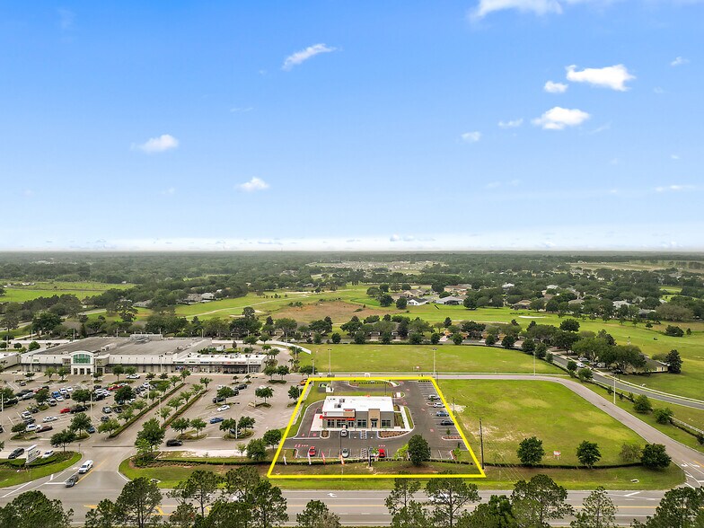 More Photos Of 24352 State Road 44, Eustis General Retail For Sale