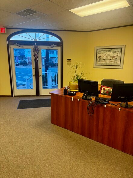 More Photos Of 5803-5807 New Jersey Ave, Wildwood Crest Office For Lease