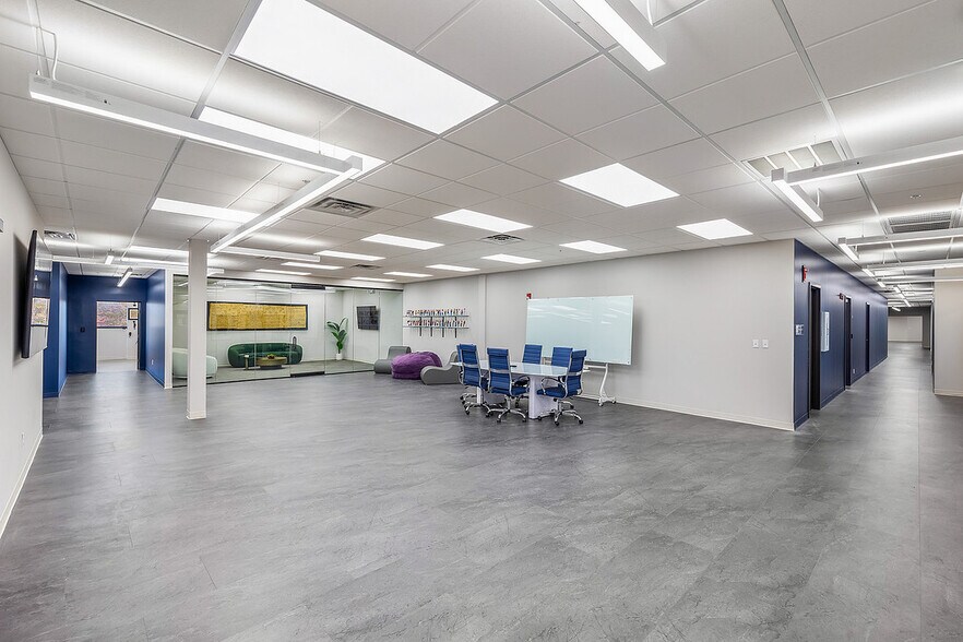 More Photos Of 2087 E 71st St, Tulsa Office For Lease