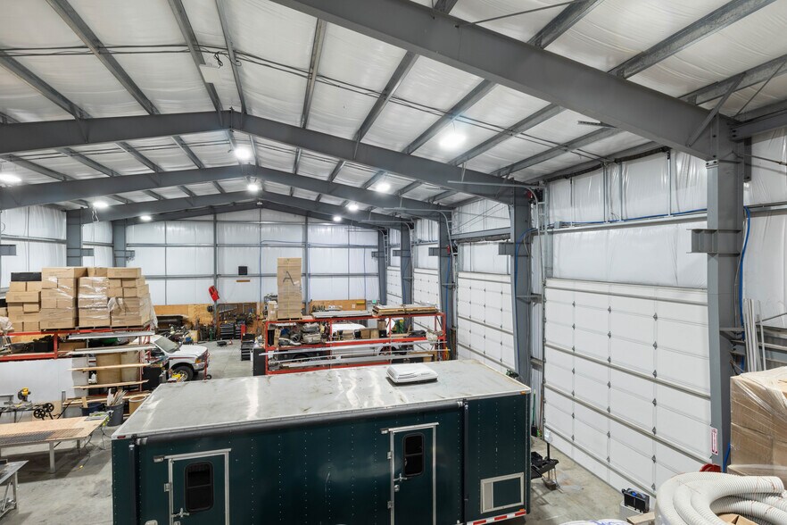 More Photos Of 8097 Parr Rd NE, Gervais Manufacturing For Sale