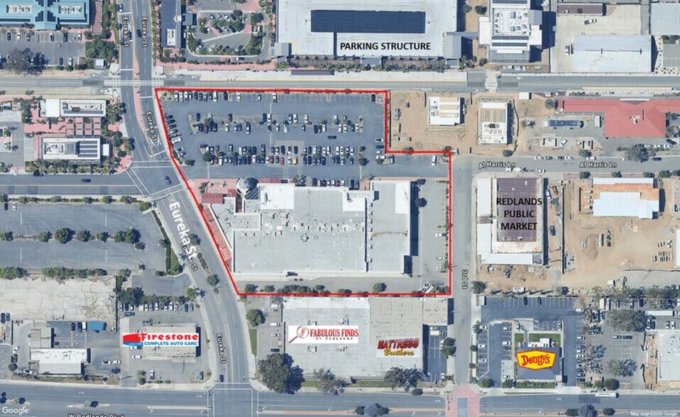 More Photos Of 336-340 N Eureka St, Redlands Movie Theatre For Lease