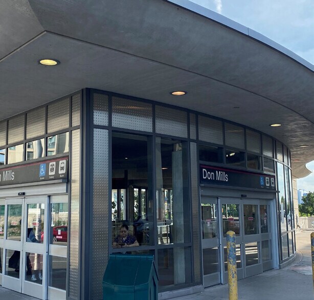 More Photos Of 243 Consumers Rd, Toronto Office For Lease