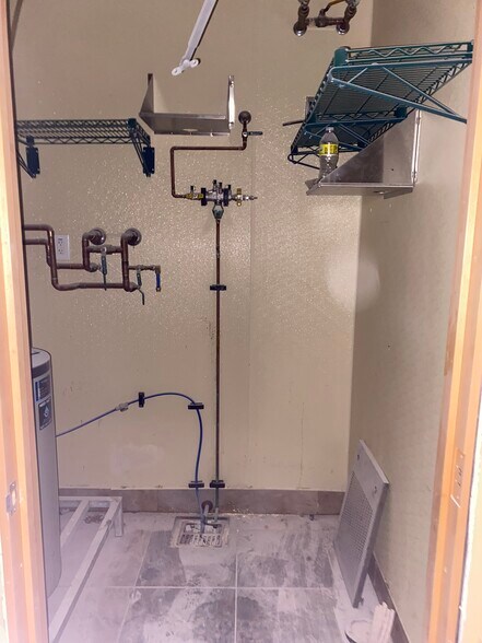 More Photos Of 4280-4302 E Indian School Rd, Phoenix Unknown For Lease