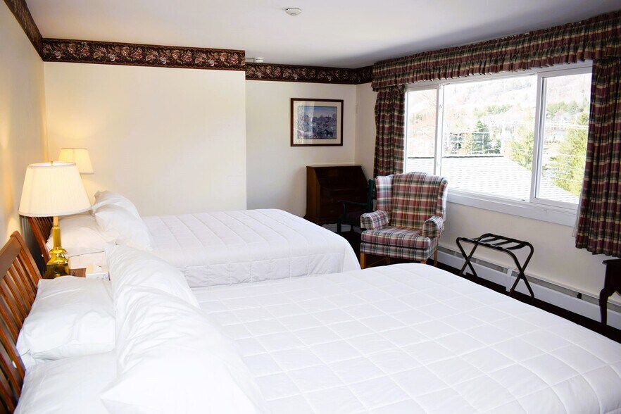More Photos Of 401 Vt Route 100, West Dover Hotel For Sale