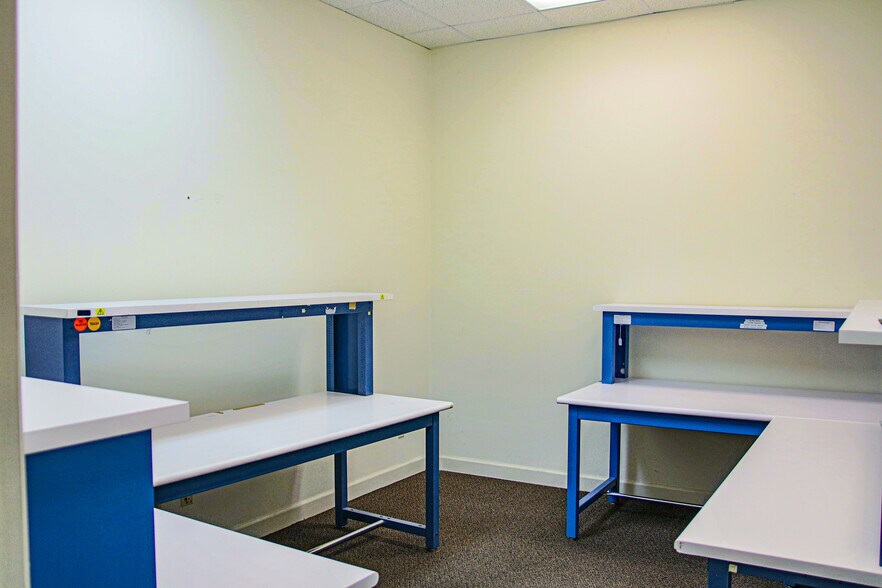 More Photos Of 1257 Sweeten Creek Rd, Asheville Office For Lease