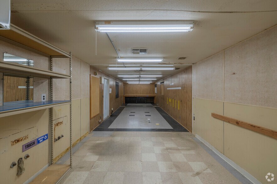 More Photos Of 2301 Napa Vallejo Hwy, Napa Manufacturing For Lease