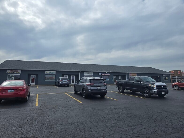 More Photos Of 840 Highway 136, Baraboo Unknown For Lease