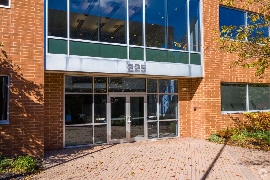More Photos Of 223 Wilmington West Chester Pike, Chadds Ford Unknown For Lease