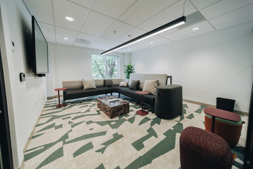 More Photos Of 2040 14th St, Boulder Office For Lease