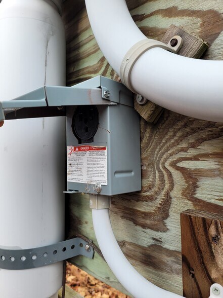 More Photos Of 4 Commerce Ct, Ledyard Land For Lease