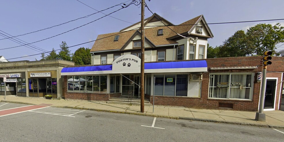 Primary Photo Of 361-363 Union St, Rockland Storefront Retail Residential For Lease