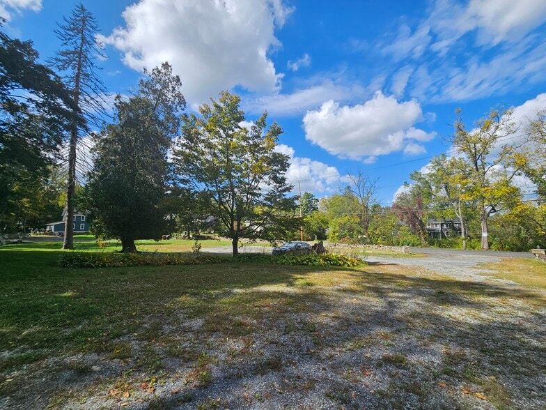 More Photos Of 38 Bellvale Lakes Rd, Warwick Restaurant For Sale