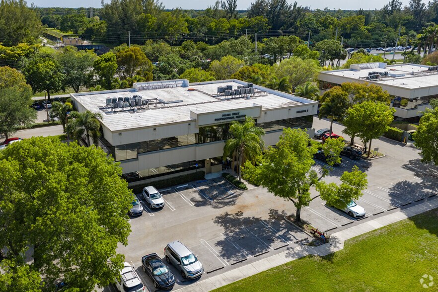 More Photos Of 12989 Southern Blvd, Loxahatchee Unknown For Lease