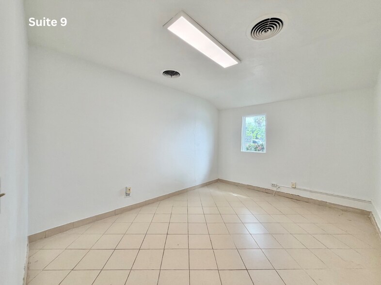 More Photos Of 3600 broadway, West Palm Beach Loft Creative Space For Lease