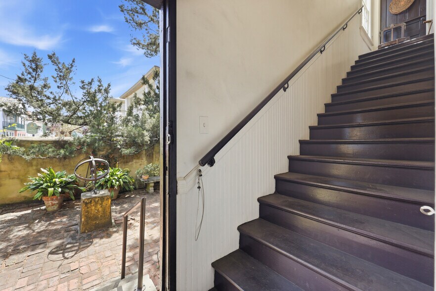 More Photos Of 50 Charlotte St, Saint Augustine Storefront Retail Office For Sale