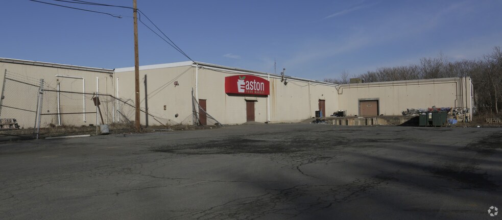 More Photos Of 200-260 Line St, Easton Freestanding For Lease